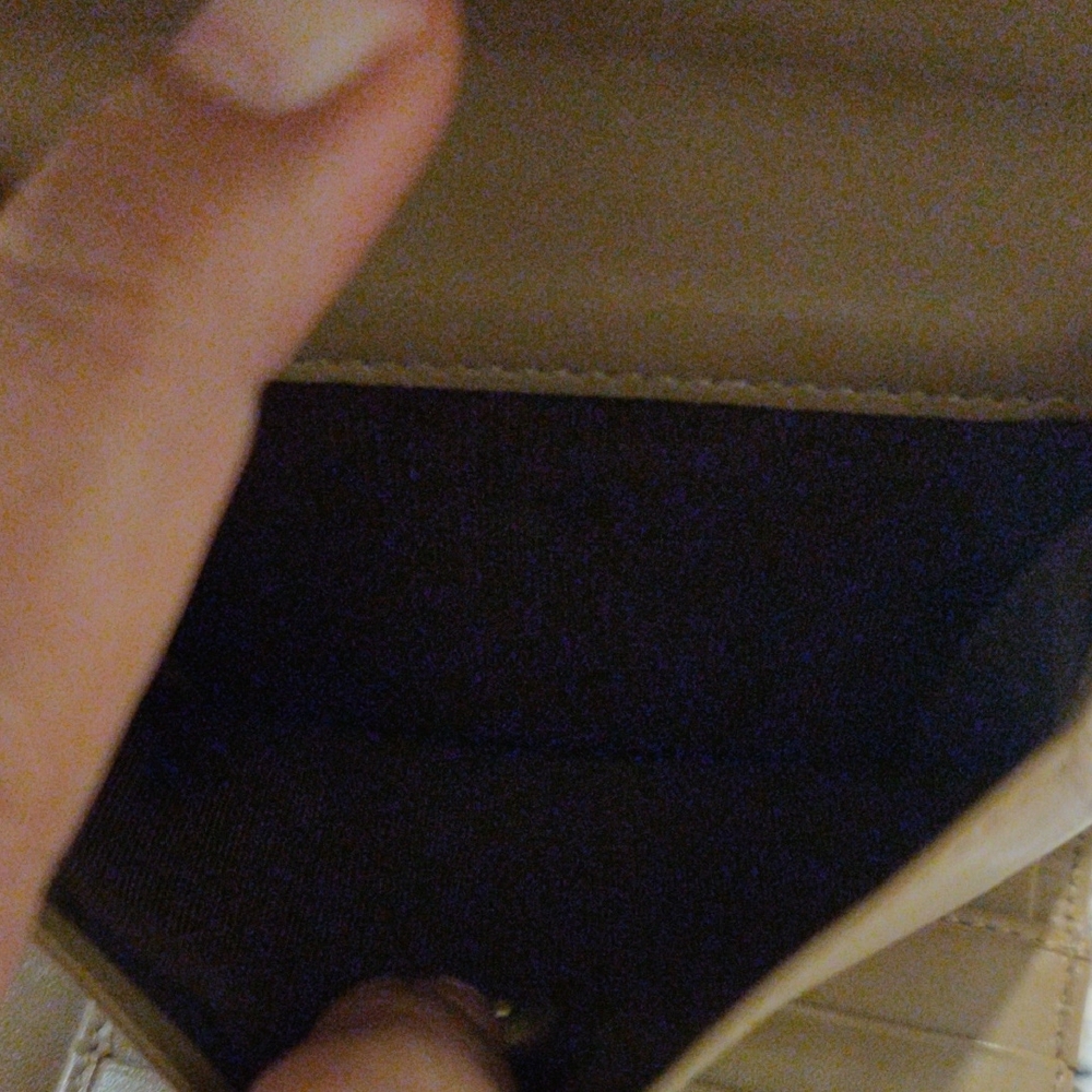 Fendi Tangerine Wallet with Gold Accent - Picture 7 of 11
